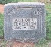 Tumlinson, Arthor L.